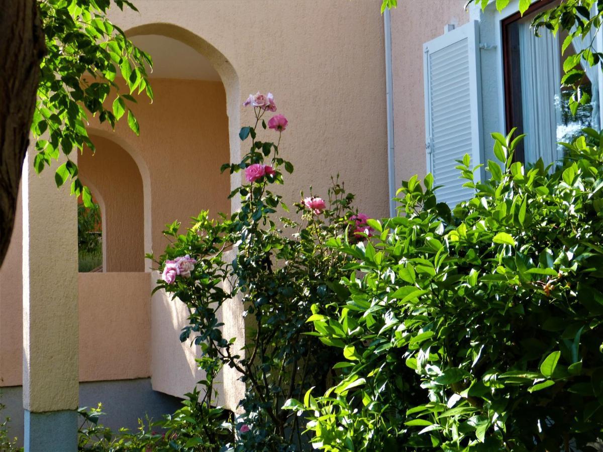 Apartmani Milena Barbat na Rabu Exterior foto