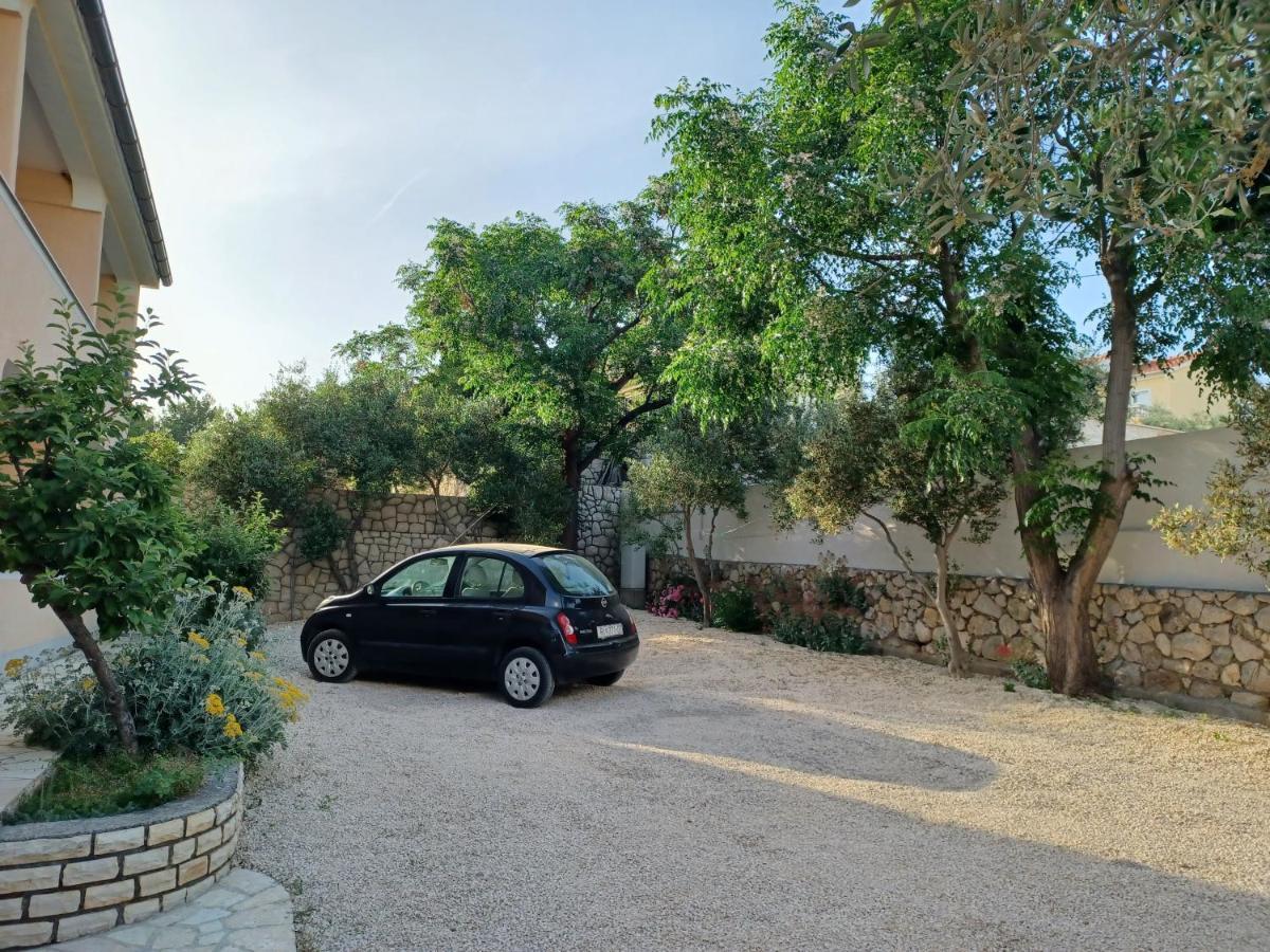 Apartmani Milena Barbat na Rabu Exterior foto